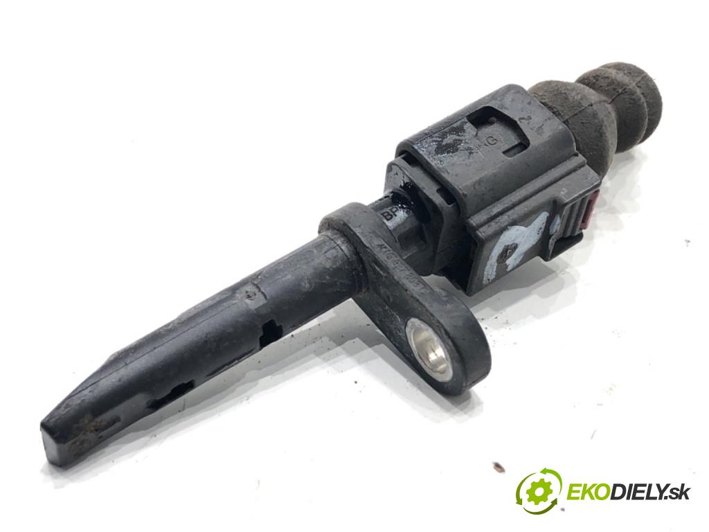 AUDI A6 C8 Kombi 2022 441 kW RS6 Mild Hybrid quattro 3996 Snímač ABS pravy predný 4M0927803C