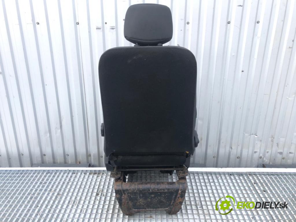 OPEL MOVANO B Platforma / podwozie 2019 96 kW 2.3 CDTI FWD (EV, HV, UV) 2298 sedadlo levý přední část