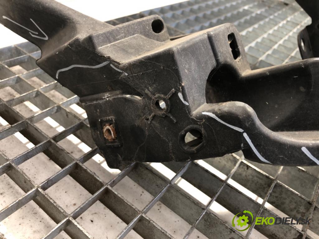 OPEL MOVANO B Platforma / podwozie 2019 96 kW 2.3 CDTI FWD (EV, HV, UV) 2298 držák přední část  (Přední výztuha)