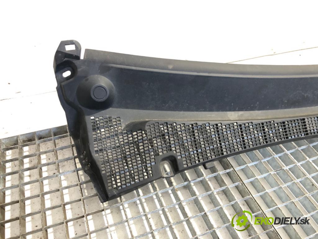 OPEL MOVANO B Platforma / podwozie 2019 96 kW 2.3 CDTI FWD (EV, HV, UV) 2298 Torpédo, plast pod čelné okno 668110010R (Torpédo (plast pod čelným sklom))