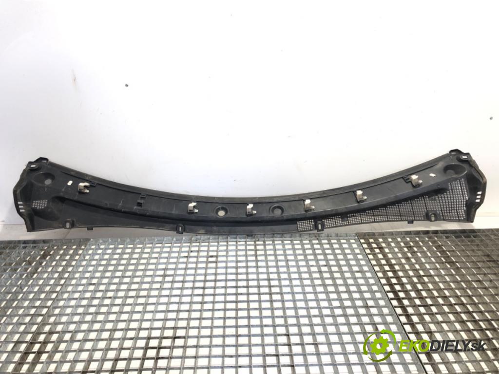 OPEL MOVANO B Platforma / podwozie 2019 96 kW 2.3 CDTI FWD (EV, HV, UV) 2298 Torpédo, plast pod čelné okno 668110010R (Torpédo (plast pod čelným sklom))