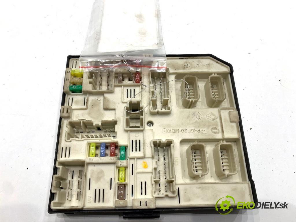 OPEL MOVANO B Platforma / podwozie 2019 96 kW 2.3 CDTI FWD (EV, HV, UV) 2298 modul USM 284B69681R (Řídící jednotka ostatní)