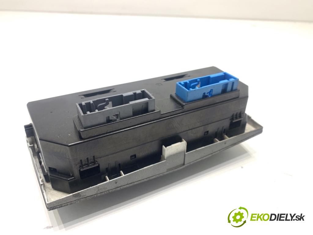 OPEL ASTRA H Kombi 2005 110 kW 1.9 CDTI (L35) 1910 Panel ovládania kúrenia 13122963 (Prepínacie páčky pod volantom)