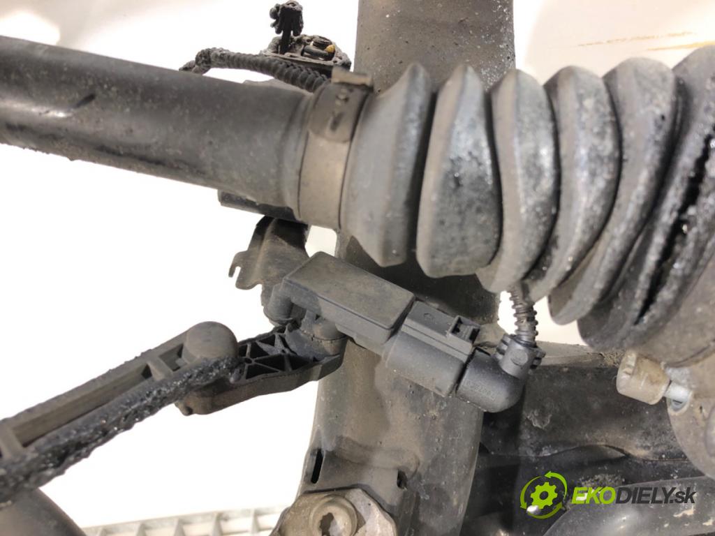 AUDI A6 C8 Kombi 2022 441 kW RS6 Mild Hybrid quattro 3996 Výstuha zad