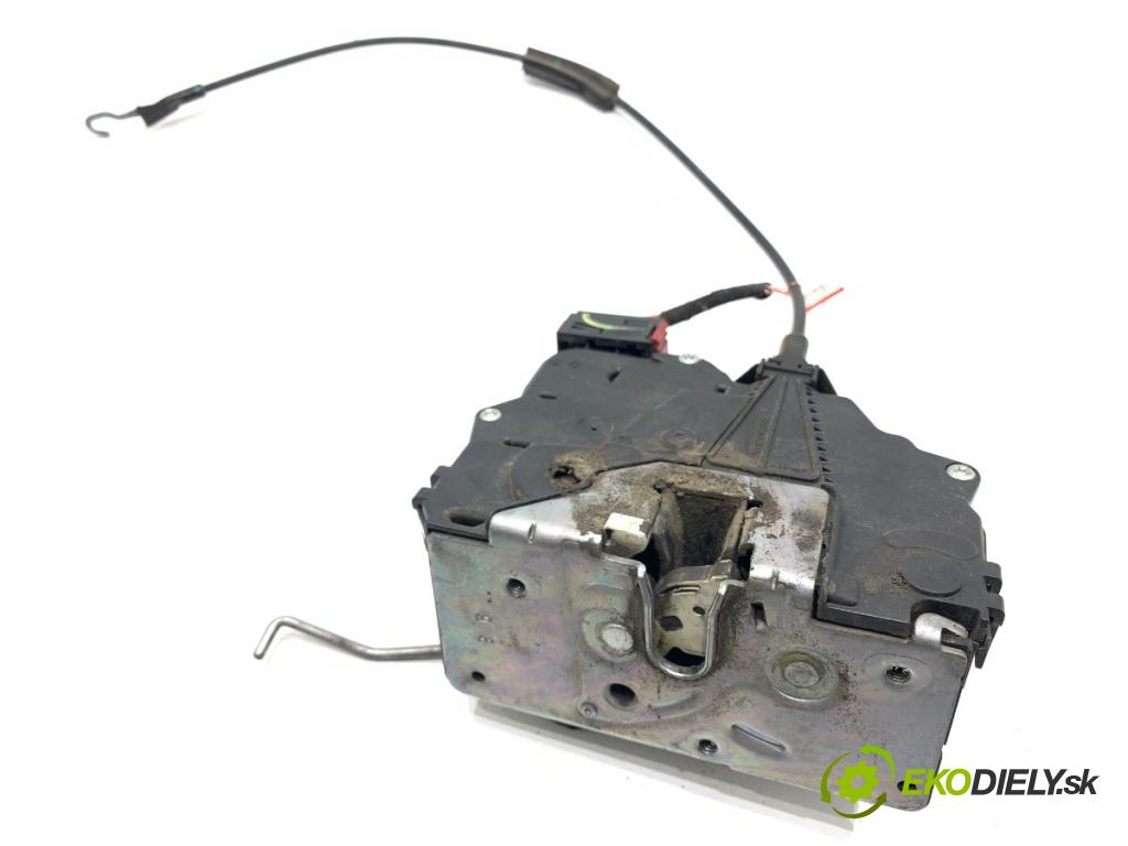 OPEL CORSA D liftback 2007 55 kW 1.3 CDTI (L08, L68) 1248 zámok Dvere ľavy predný 13258271