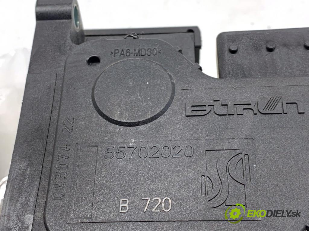 OPEL CORSA D liftback 2007 55 kW 1.3 CDTI (L08, L68) 1248 Potenciometer plynu 55702020 (Potenciometer plynového pedálu)