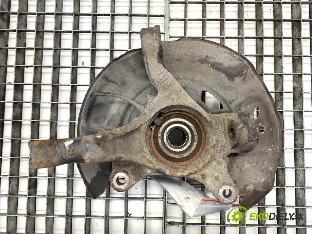 TOYOTA YARIS II liftback 2009 74 kW 1.33 VVT-i (NSP90_) 1329 náboj pravy predný