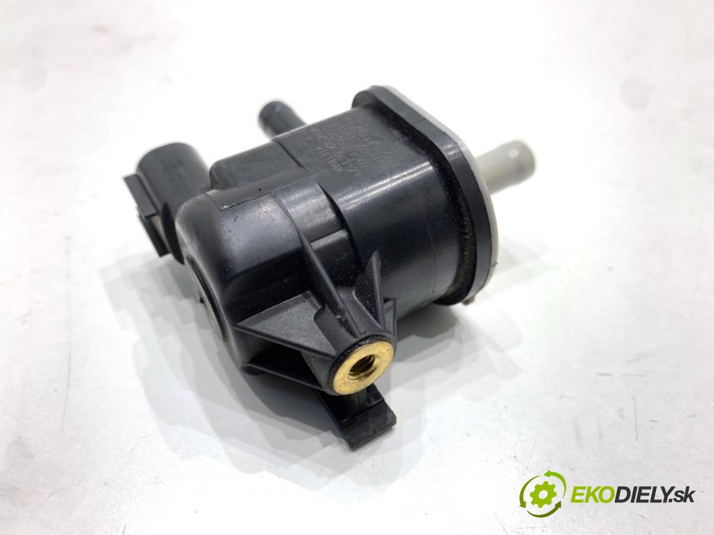 TOYOTA YARIS II liftback 2009 74 kW 1.33 VVT-i (NSP90_) 1329 Ventil tlaku 90910-TC002 (Ventil)