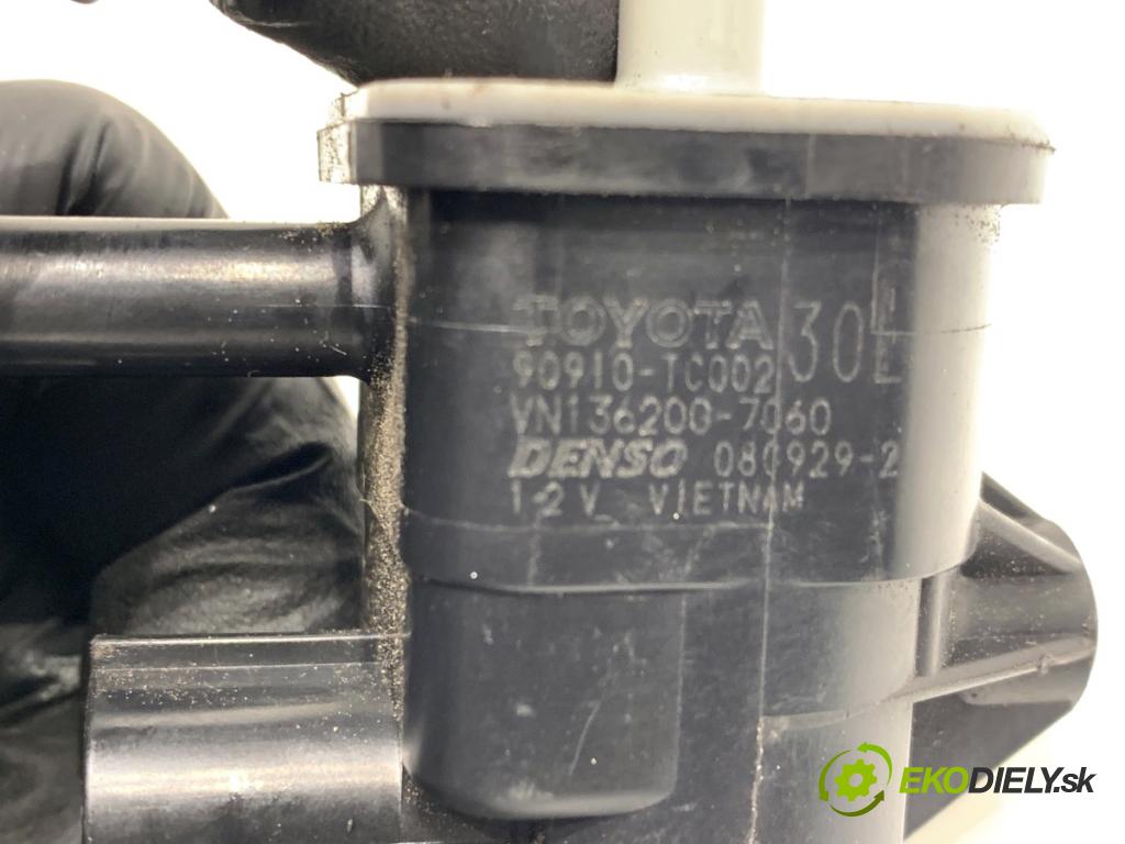 TOYOTA YARIS II liftback 2009 74 kW 1.33 VVT-i (NSP90_) 1329 Ventil tlaku 90910-TC002 (Ventil)