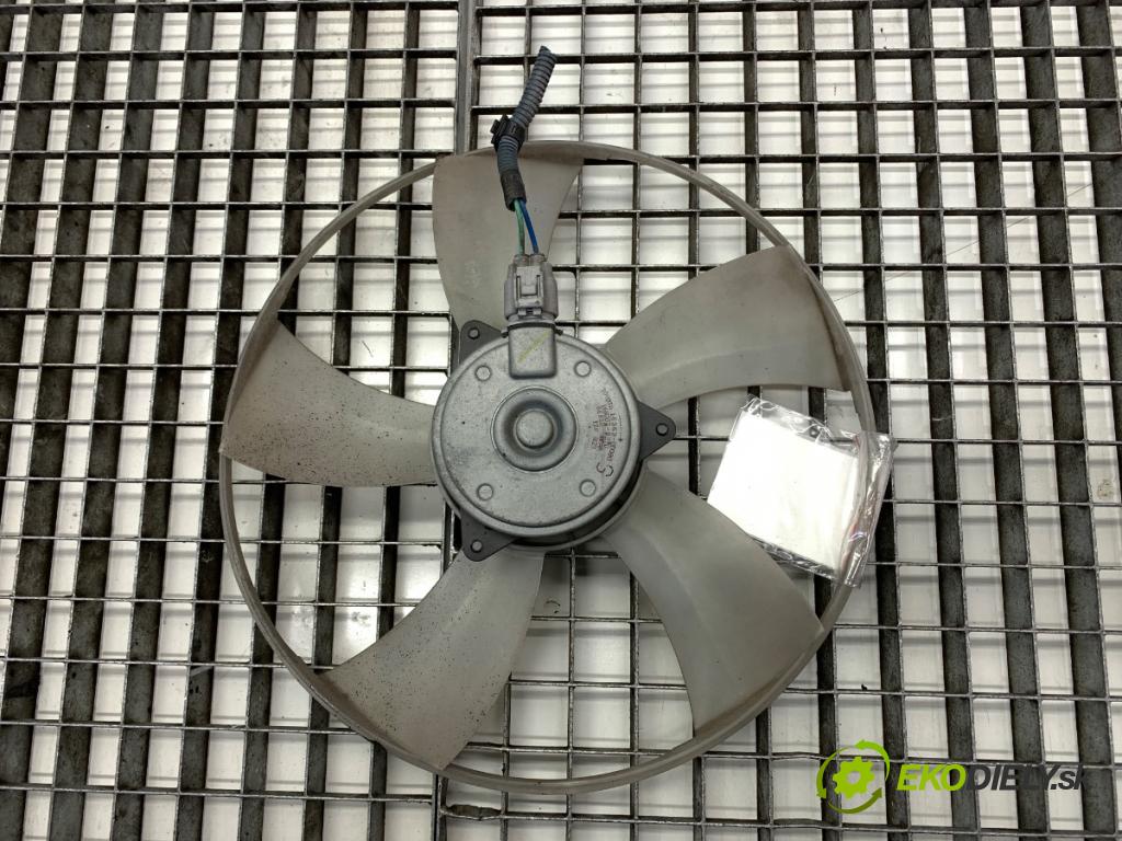 TOYOTA YARIS II liftback 2009 74 kW 1.33 VVT-i (NSP90_) 1329 Ventilátor chladiča 16363-0D090 (Ventilátor)