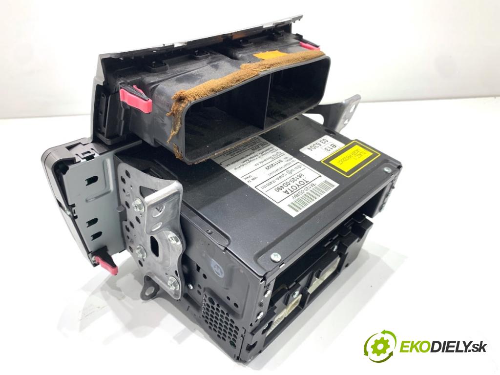 TOYOTA YARIS II liftback 2009 74 kW 1.33 VVT-i (NSP90_) 1329 RADIO (Audio zariadenie)