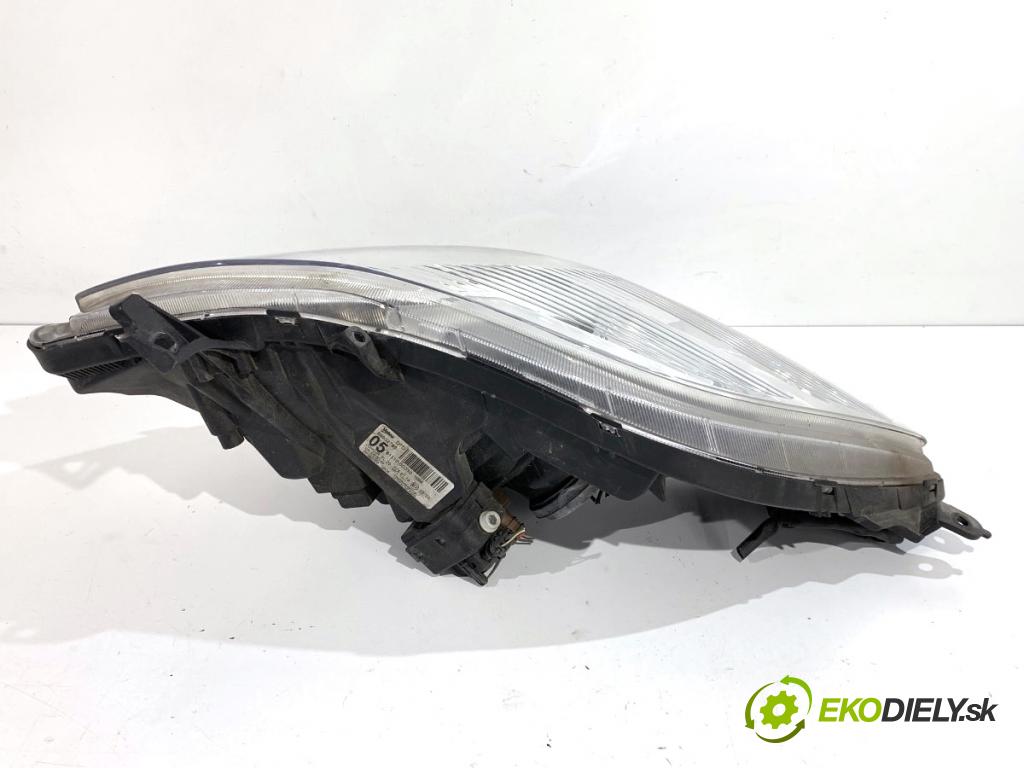 TOYOTA YARIS II liftback 2009 74 kW 1.33 VVT-i (NSP90_) 1329 Svetlomet pravy predný 81110-0D330