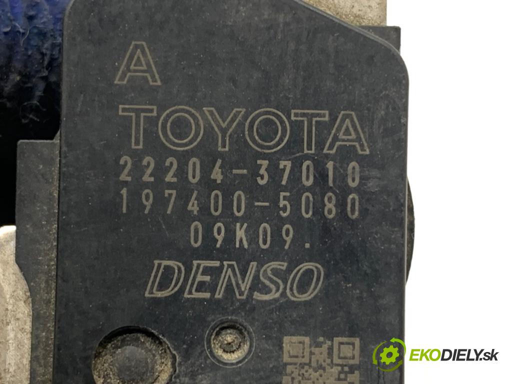 TOYOTA YARIS II liftback 2009 74 kW 1.33 VVT-i (NSP90_) 1329 Váha vzduchu 22204-37010 (Váha vzduchu)