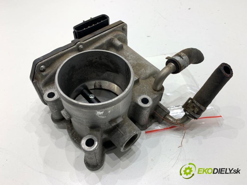 TOYOTA YARIS II liftback 2009 74 kW 1.33 VVT-i (NSP90_) 1329 škrtíci klapka 22030-47010 (Škrticí klapka)