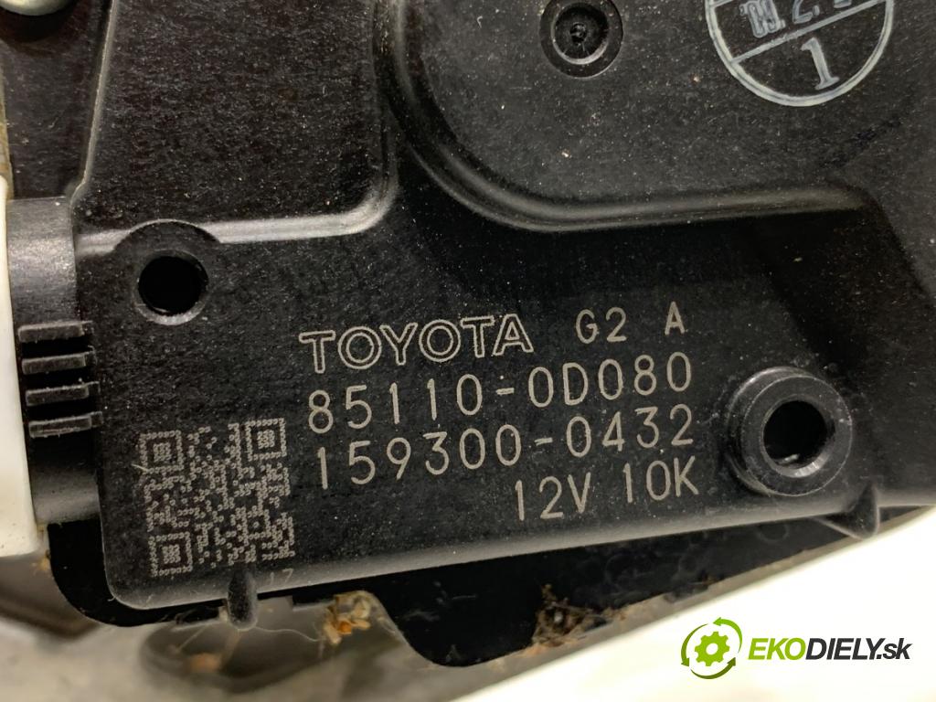 TOYOTA YARIS II liftback 2009 74 kW 1.33 VVT-i (NSP90_) 1329 Mechanizmus stieračov predný 85110-0D080 (Motorček stieračov predný)