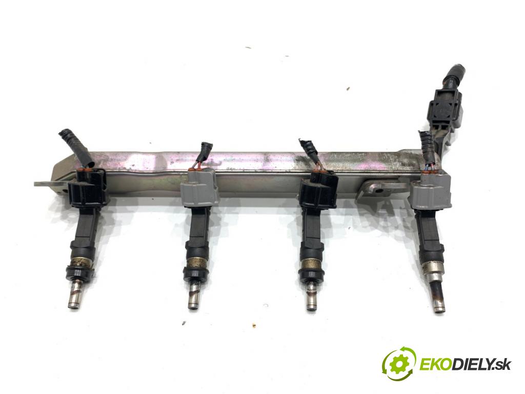 TOYOTA YARIS II liftback 2009 74 kW 1.33 VVT-i (NSP90_) 1329 Lišta vstrekovacia 0280158213 (Vstrekovacia lišta)