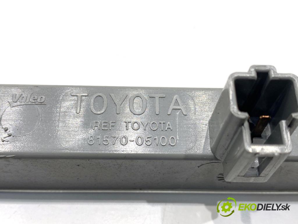 TOYOTA YARIS II liftback 2009 74 kW 1.33 VVT-i (NSP90_) 1329 Svetlo brzdových svetiel 81570-05100