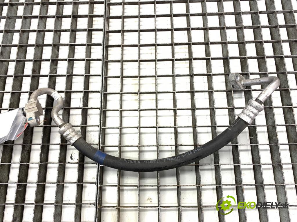 TOYOTA YARIS II liftback 2009 74 kW 1.33 VVT-i (NSP90_) 1329 rúrka klimatizace 88711-0D250 (Trubka klimatizace)