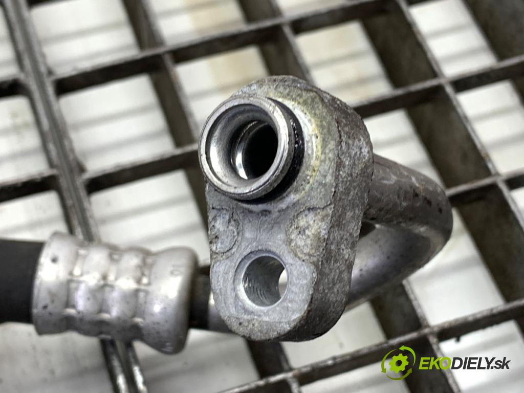 TOYOTA YARIS II liftback 2009 74 kW 1.33 VVT-i (NSP90_) 1329 rúrka klimatizace 88711-0D250 (Trubka klimatizace)