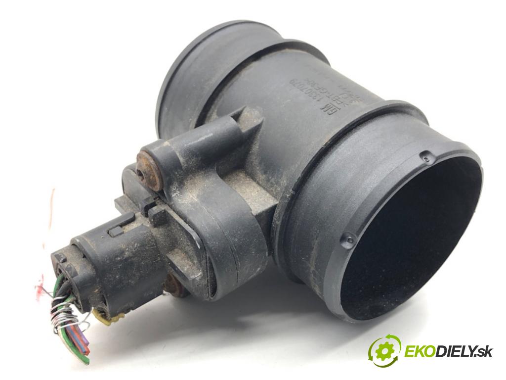 OPEL CORSA D liftback 2010 51 kW 1.2 (L08, L68) 1229 váha vzduchu 13307079 (Snímač hmotnosti vzduchu)