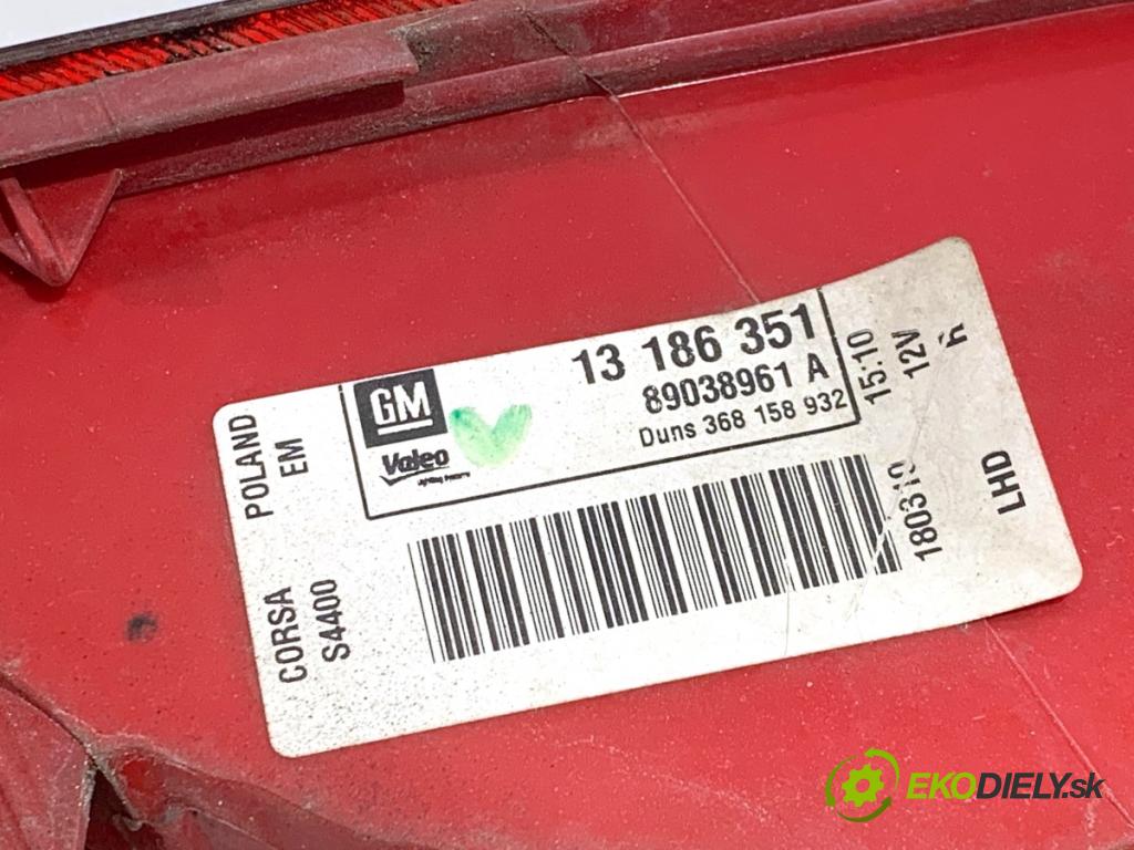OPEL CORSA D liftback 2010 51 kW 1.2 (L08, L68) 1229 Svetlo pravy zad 13186351