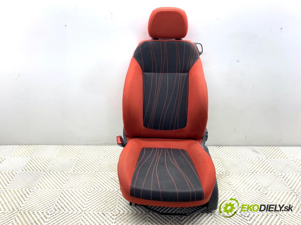 OPEL CORSA D liftback 2010 51 kW 1.2 (L08, L68) 1229 Sedadlo ľavy predný 