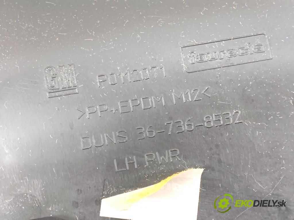 OPEL CORSA D liftback 2010 51 kW 1.2 (L08, L68) 1229 ča dveře levý přední část