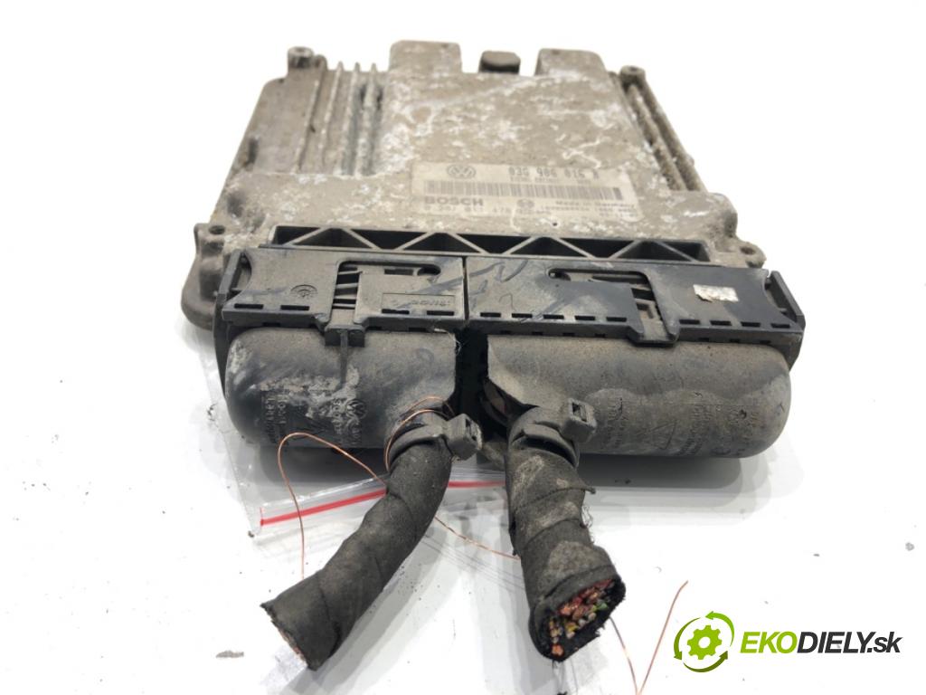 VW GOLF V liftback 2003 77 kW 1.9 TDI 1896 řídící jednotka motora 03G906016B (Řídicí jednotka)