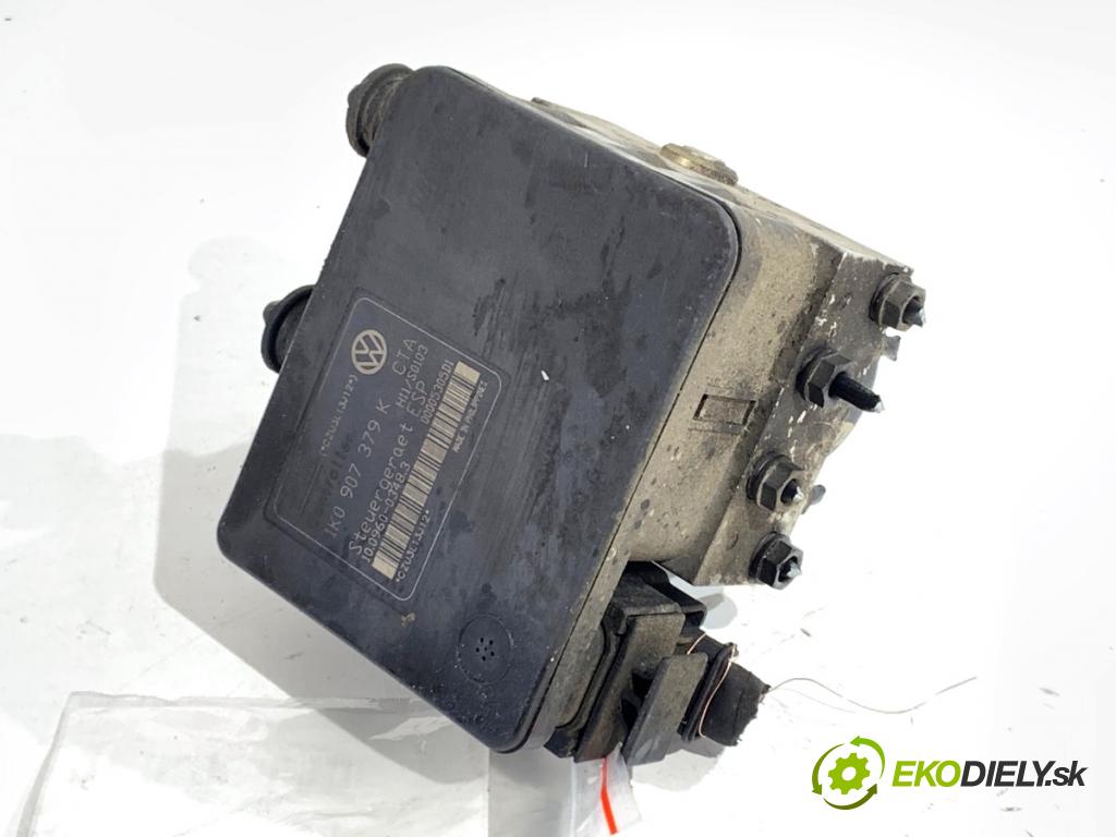 VW GOLF V liftback 2003 77 kW 1.9 TDI 1896 Pumpa ABS 1K0907379K (Pumpa ABS)