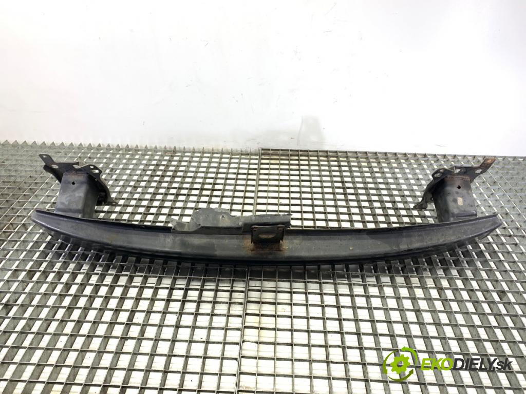 VW GOLF V liftback 2003 77 kW 1.9 TDI 1896 výztuha nárazníka přední část 1K0807109C (Přední výztuha)