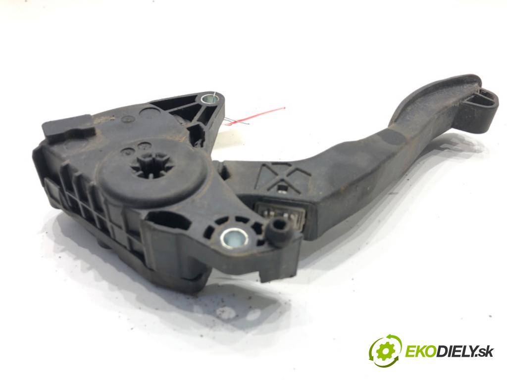 OPEL MOVANO B Platforma / podwozie 2019 96 kW 2.3 CDTI FWD (EV, HV, UV) 2298 Potenciometer plynu 180101626R (Potenciometer plynového pedálu)