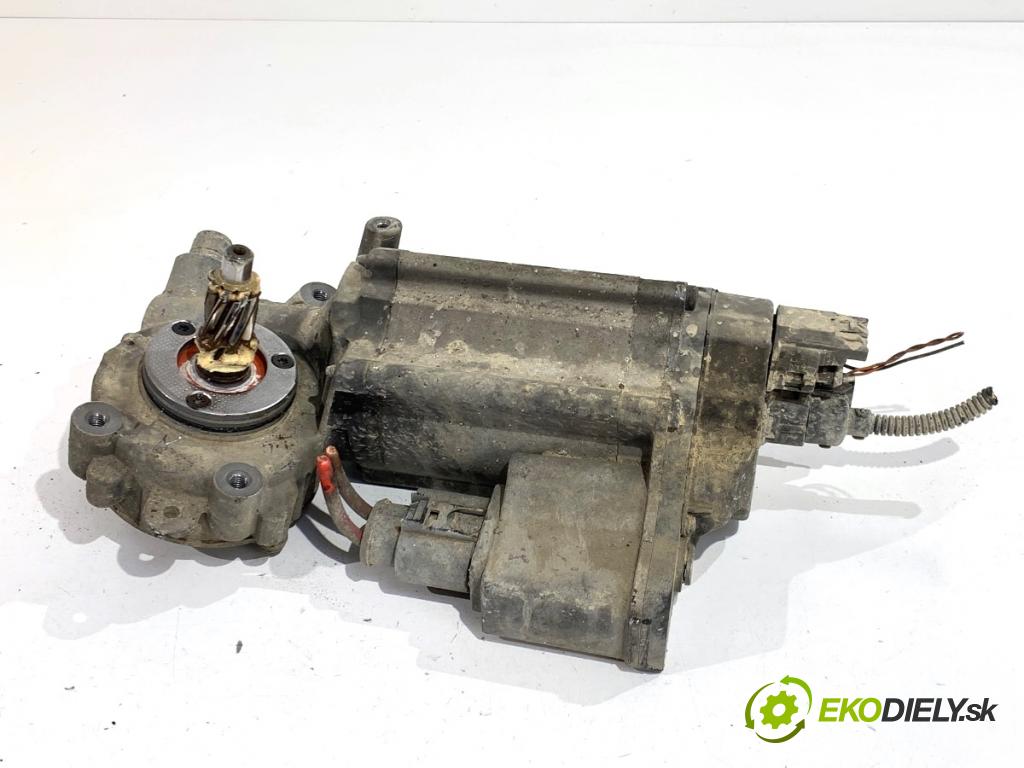VW GOLF V liftback 2003 77 kW 1.9 TDI 1896 Motor servočerpadlo 1K1909144G