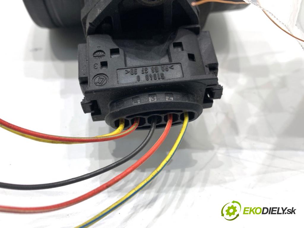 BMW E46 liftback 2002 85 kW 316 ti 1596 Váha vzduchu 1438687 (Váha vzduchu)