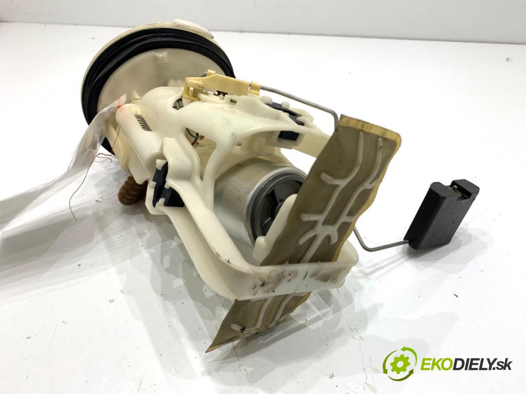 BMW E46 liftback 2002 85 kW 316 ti 1596 Pumpa paliva 228222009002