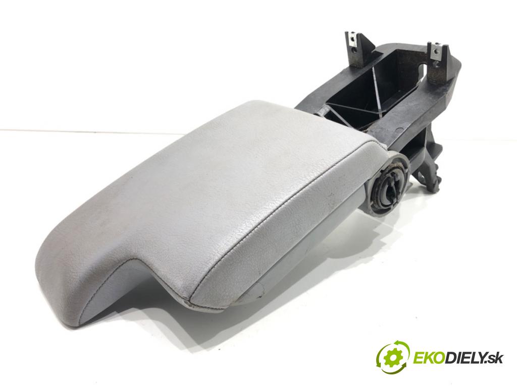 BMW E46 liftback 2002 85 kW 316 ti 1596 loketní opěrka 8213678 (Loketní opěrka)