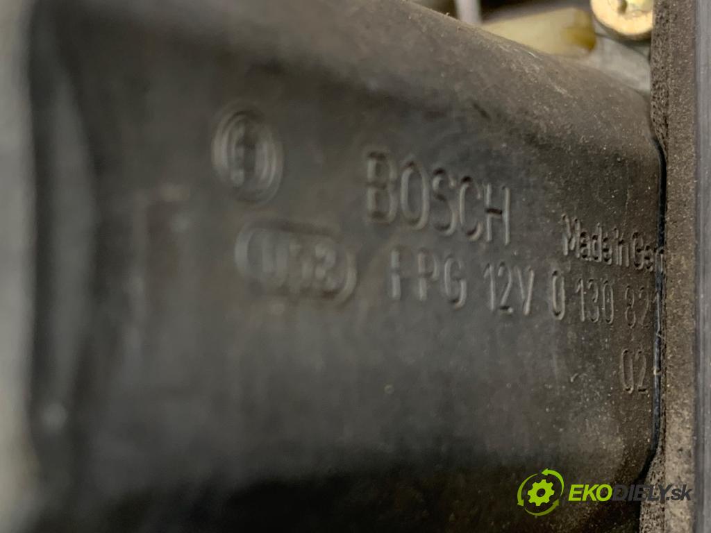 BMW E46 liftback 2002 85 kW 316 ti 1596 Mechanizmus okna ľavy predný 8251349