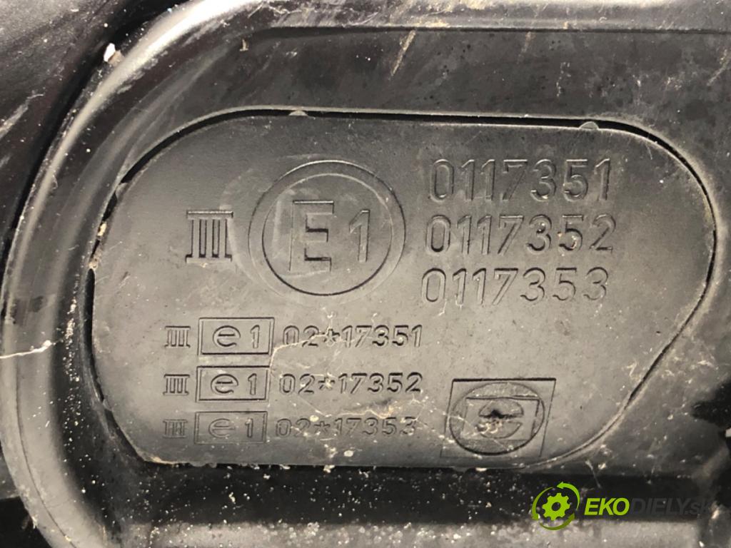 BMW E46 liftback 2002 85 kW 316 ti 1596 zpětné zrcátko pravý