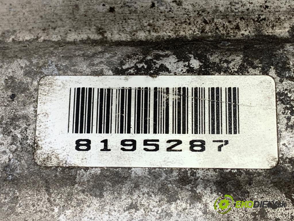 BMW E46 liftback 2002 85 kW 316 ti 1596 výztuha nárazníka přední část 8195287 (Přední výztuha)