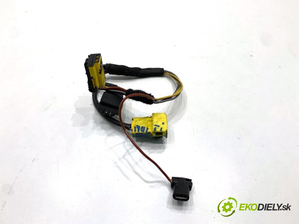 BMW E46 liftback 2002 85 kW 316 ti 1596 Káblovačka silentbloku airbag 