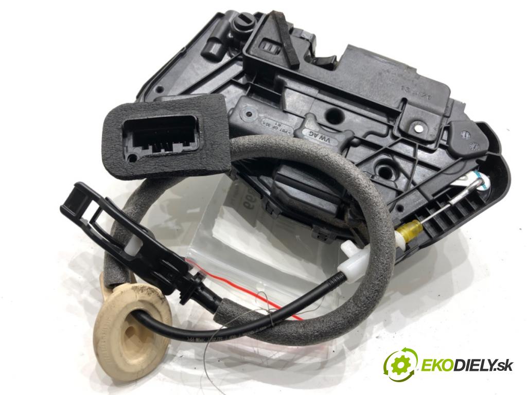 VW ARTEON liftback 2021 235 kW TSI R 1984 zámok Dvere pravy zad 5NA839016D