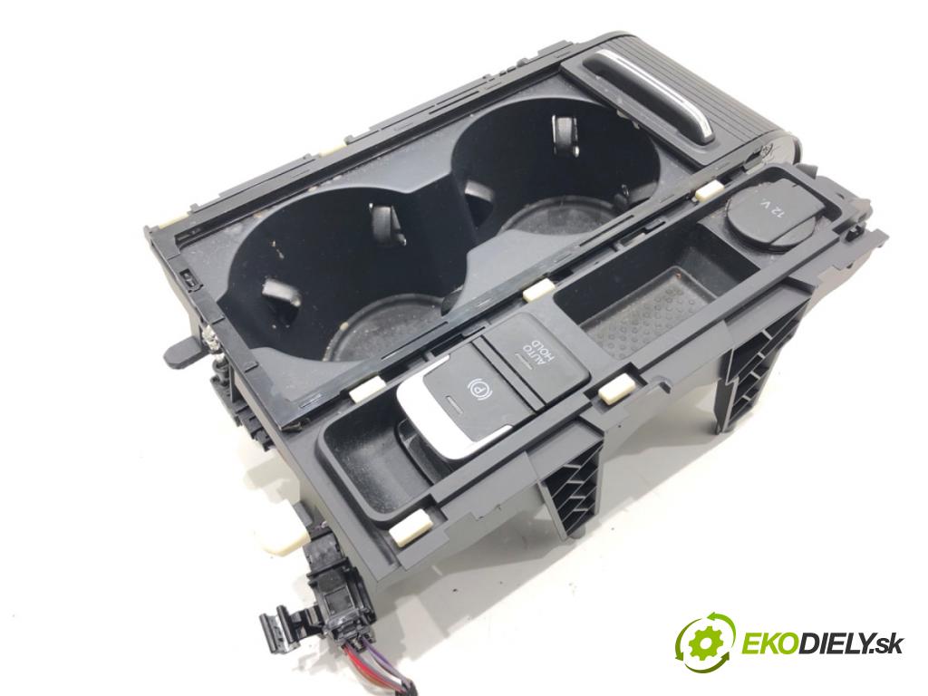 VW ARTEON liftback 2021 235 kW TSI R 1984 Držiak na nápoje 3G0862531G (Držiak (úchyt) na nápoje)