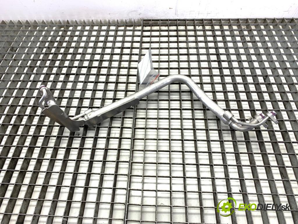 VW ARTEON liftback 2021 235 kW TSI R 1984 rúrka klimatizace 5WB816738F (Trubka klimatizace)