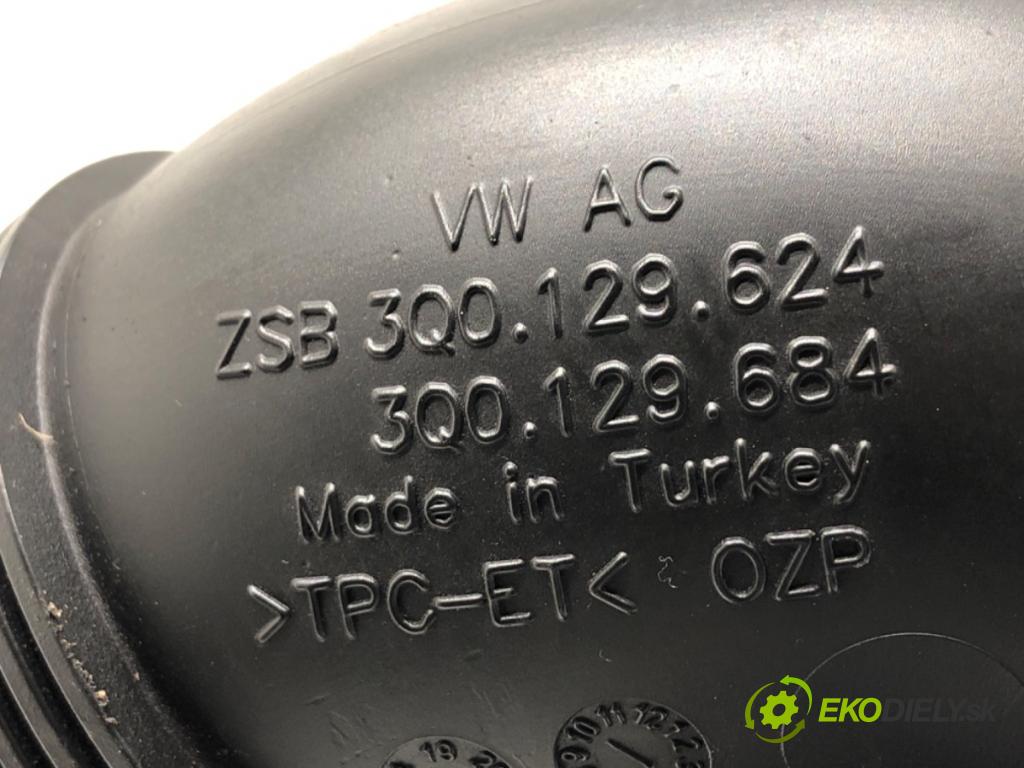 VW ARTEON liftback 2021 235 kW TSI R 1984 Rúra vzduchu 3Q0129624