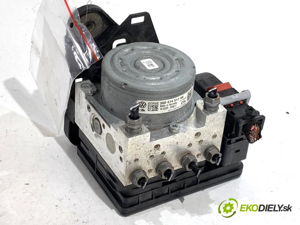 VW ARTEON liftback 2021 235 kW TSI R 1984 pumpa ABS 30Q614517AK (Pumpa ABS)