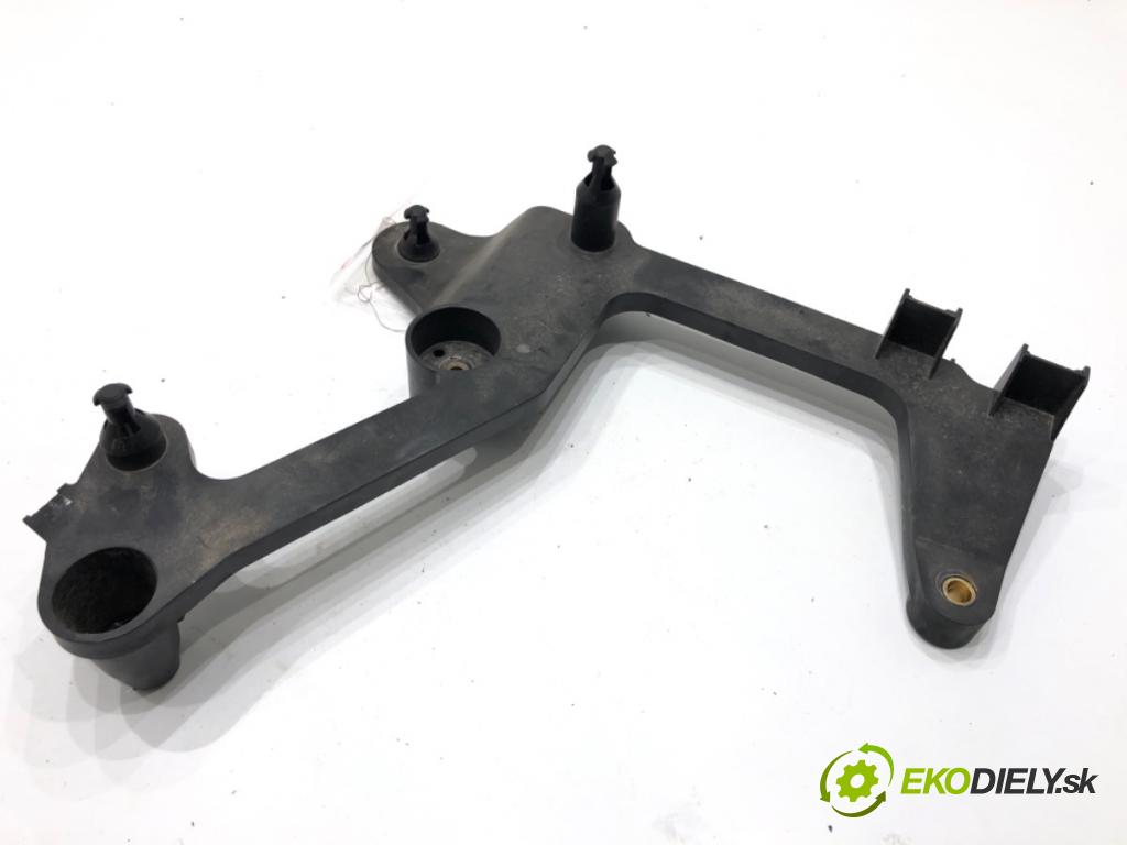 VW ARTEON liftback 2021 235 kW TSI R 1984 obal akumulátora 3Q0129671A