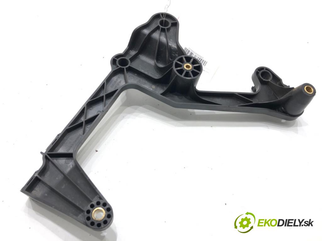 VW ARTEON liftback 2021 235 kW TSI R 1984 obal akumulátora 3Q0129671A