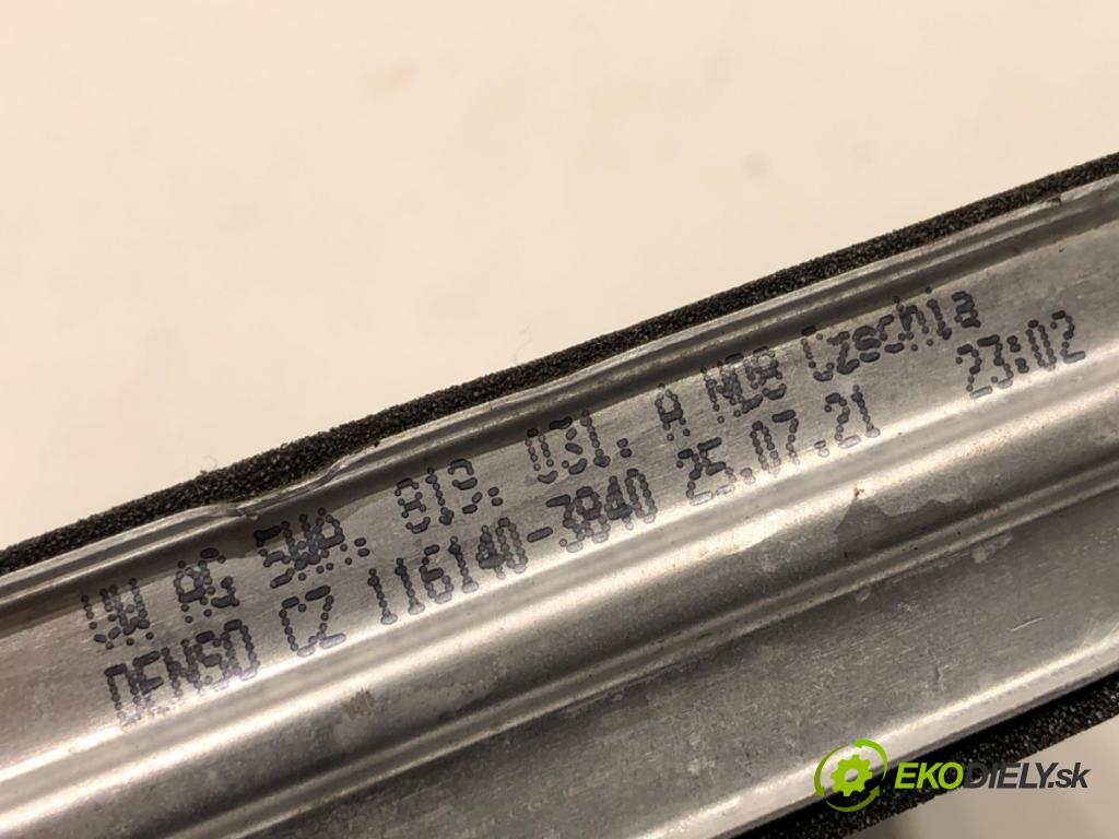 VW ARTEON liftback 2021 235 kW TSI R 1984 Výhrevné teleso, radiátor kúrenia 5WA819031A (Radiátor kúrenia)