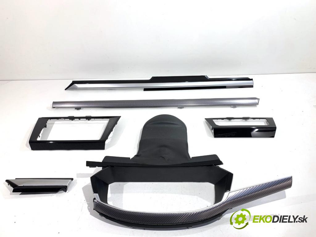 VW ARTEON liftback 2021 235 kW TSI R 1984 lišty kryt 3G8853262P 3G8854382A (Lišta)