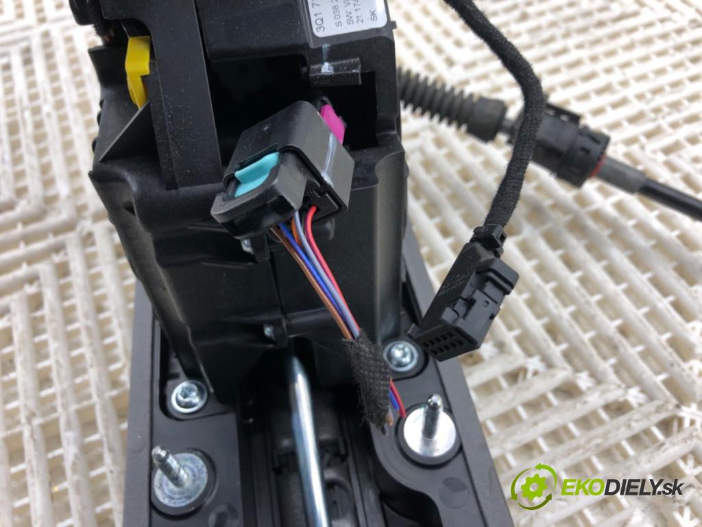 VW ARTEON liftback 2021 235 kW TSI R 1984 Kulisa 3Q1713023AK (Rýchlostná páka (kulisa))