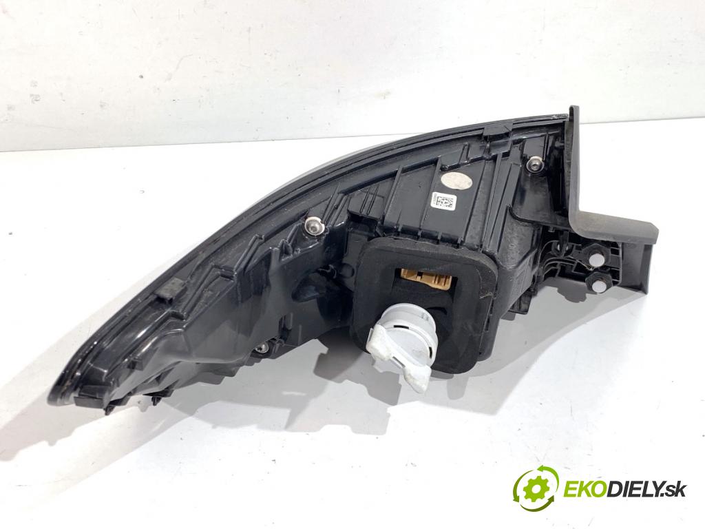 VW ARTEON liftback 2021 235 kW TSI R 1984 Svetlo pravy zad 3G8945208N
